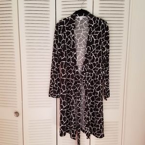 Authentic Diane Von Furstenberg Women Wrap Dress Black White Animal Print